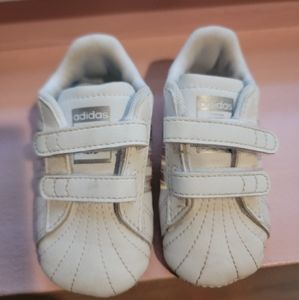Baby girl Adidas - Size 3(toddler)
